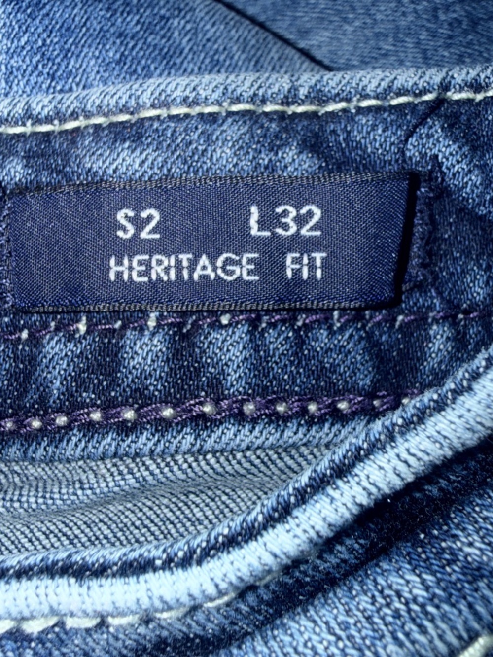Vigoss Women's Medium Blue Bootcut Jeans with Embroidered Back Pocket - Picture 5 of 7